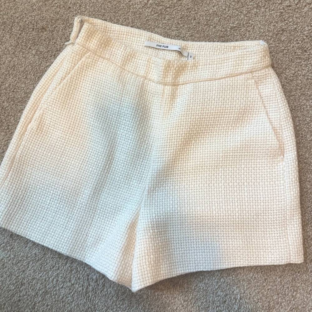 Cream textured shorts